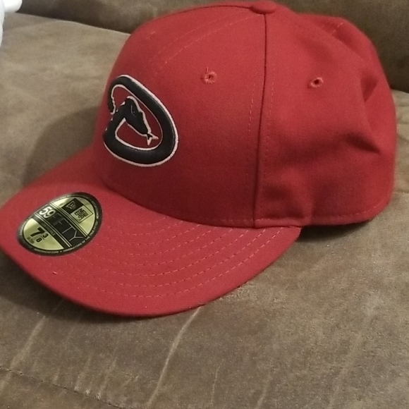 HAT - Picture 2 of 5